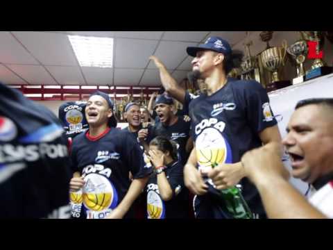 Celebracion Cocodrilos campeonato 2015/2016
