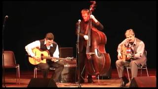 Joscho Stephan Trio - Sweet chorus  -  Nuit de la guitare Douai 2005