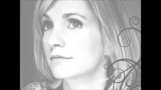 Cara Dillon vs 2Devine - Black is the colour - RADIO EDIT