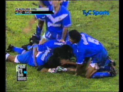 1996 CHILAVERT-Gol a Burgos (Vélez vs River)