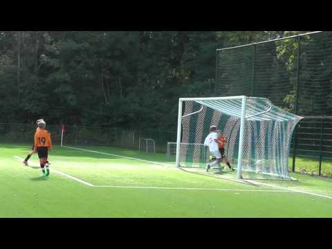 26 sept 2015 Breukelen C2 - VV De Meern C2 com 0-15 Doelpunt Milosz (0-15)