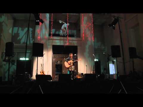 Annah Mac at Auckland Museum