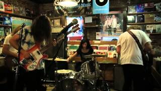 "Feel" by Ty Segall's Manipulator Band