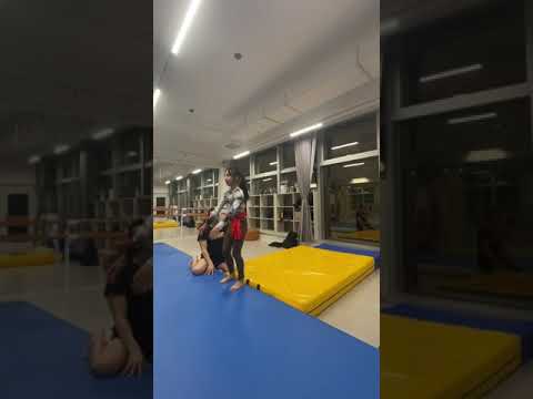 荃灣Plaza 88 靈感舞蹈藝術學院                                     gymnastics/初中