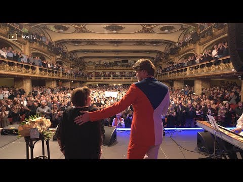 Marta Kubišová - Sametová 30, Lucerna - 16.11.2019 - reportáž