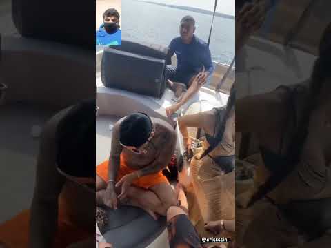 Sashazob partying with girls on yacht