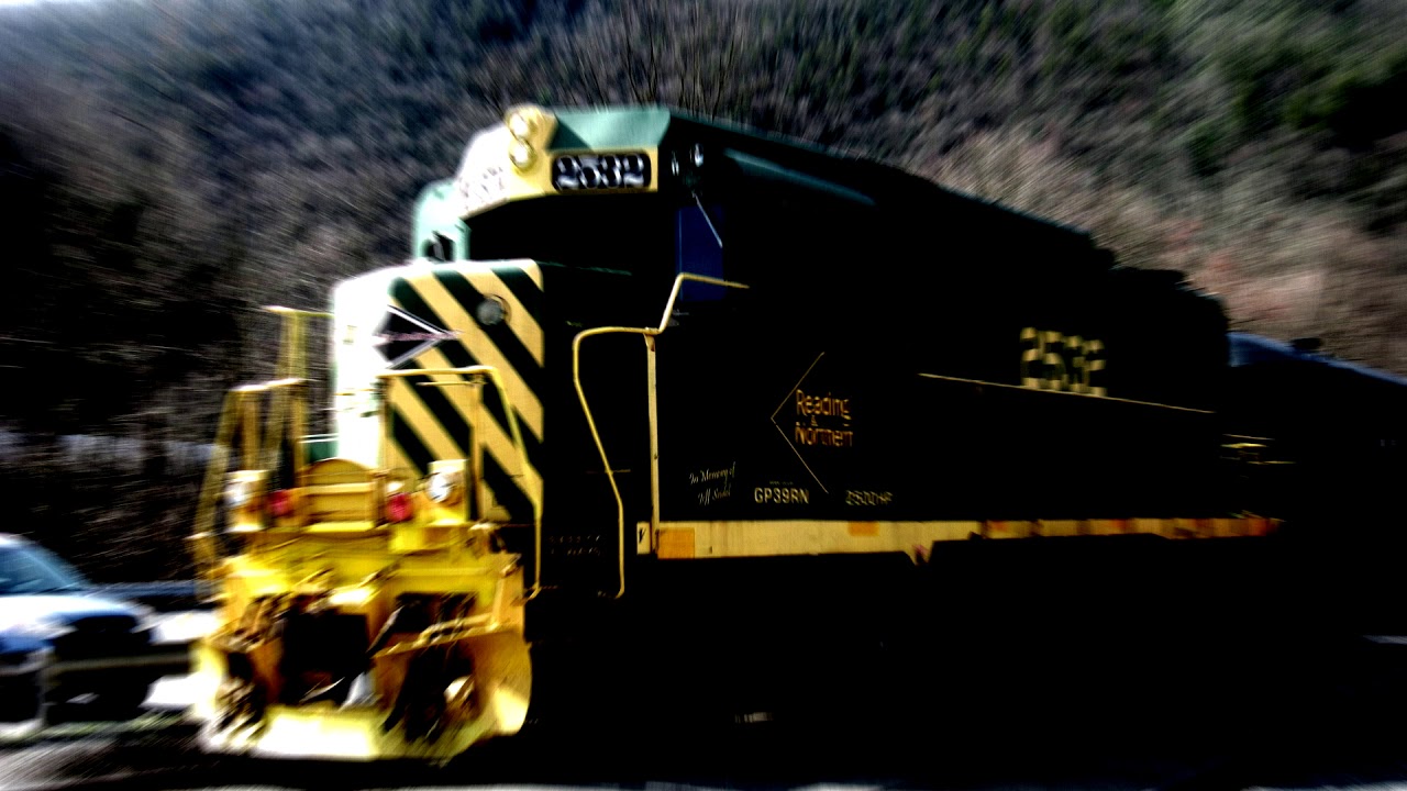 that one generic train horn sound effect