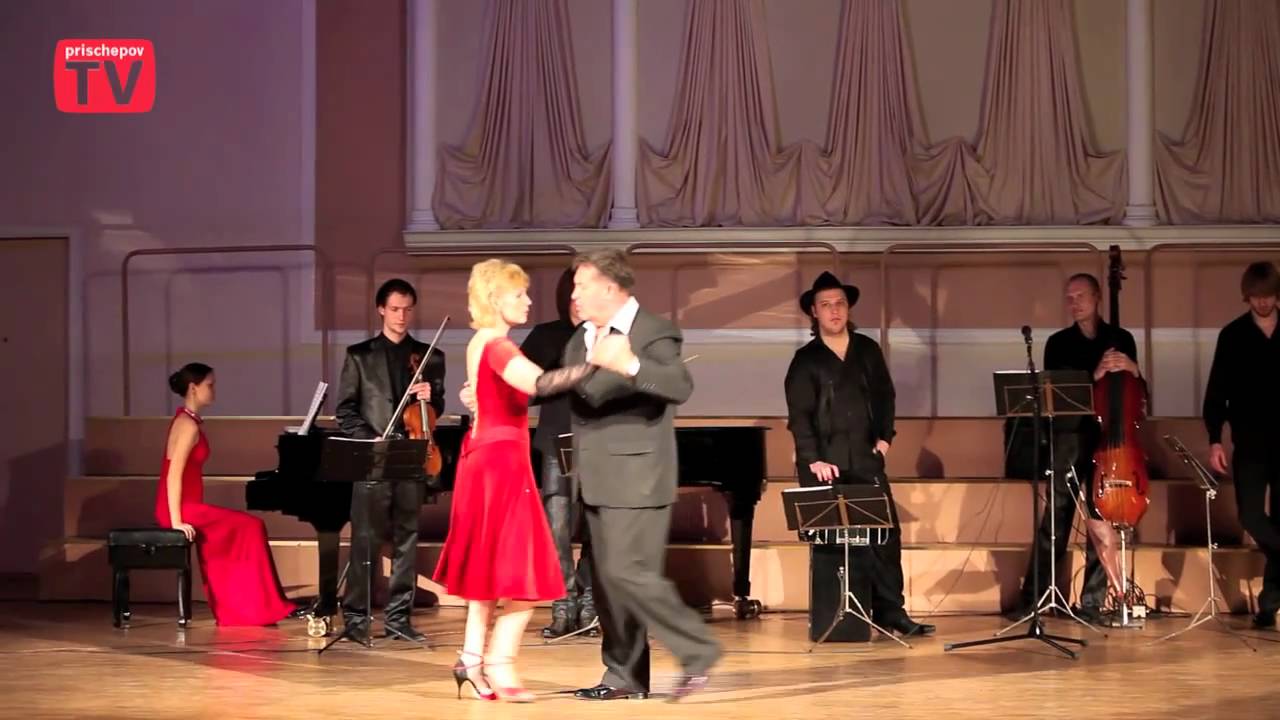 Olesya Grigorieva and Vladislav Kovalenko, Russia, Moscow, Shou "El Tango de Plata", 30.09.2010