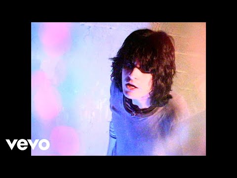 Video thumbnail for Under My Skin