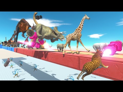 ESCAPE from alien Trap race⚡Giant Arms & Spike Balls🔥 - Animal Revolt Battle Simulator
