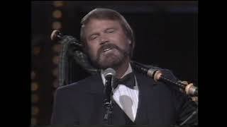 Glen Campbell: "Amazing Grace" (1984 Dove Awards)