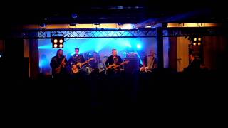 Dave Edmunds and Refreshments i Högbo Bruk - I'm in love again