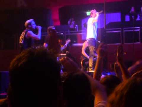 Donots feat. Frank Turner - So long [live @ Grand Münster Slam, 15-12-12]