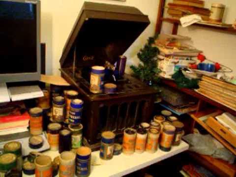 THE WEE LITTLE HOUSE THAT YOU LIVE IN (IT'S THE BEST PLACE OF ALL)