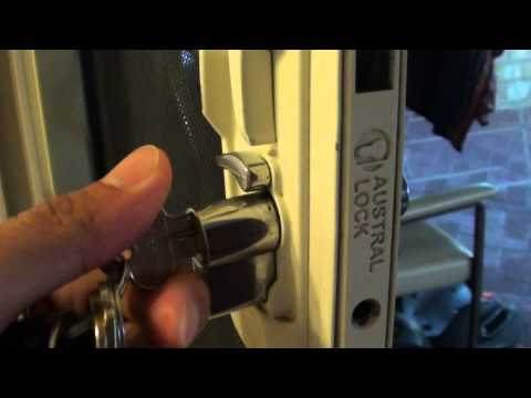 How to Replace / Change the Security Door Lock Under 3 Minutes