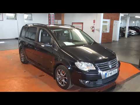 Volkswagen Touran 2007 - Image 2