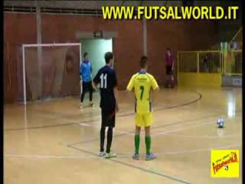 15/11/13 Bergamo Calcio a 5 - Carioca . . . serie C1