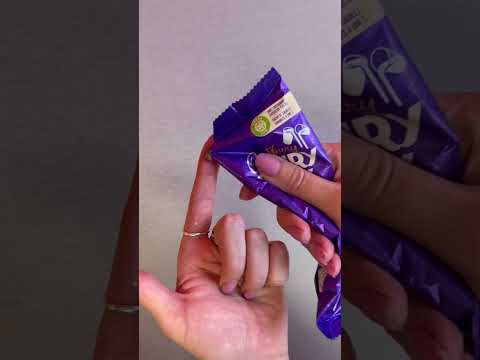 Make Chocolate Letters 🍫 #shorts #short #chocolate #kitchenhacks #cookinghacks #candyfunhouse