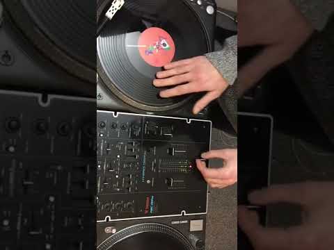 DJ Muzzell - Reality Breaks Phrase Looper (2020)