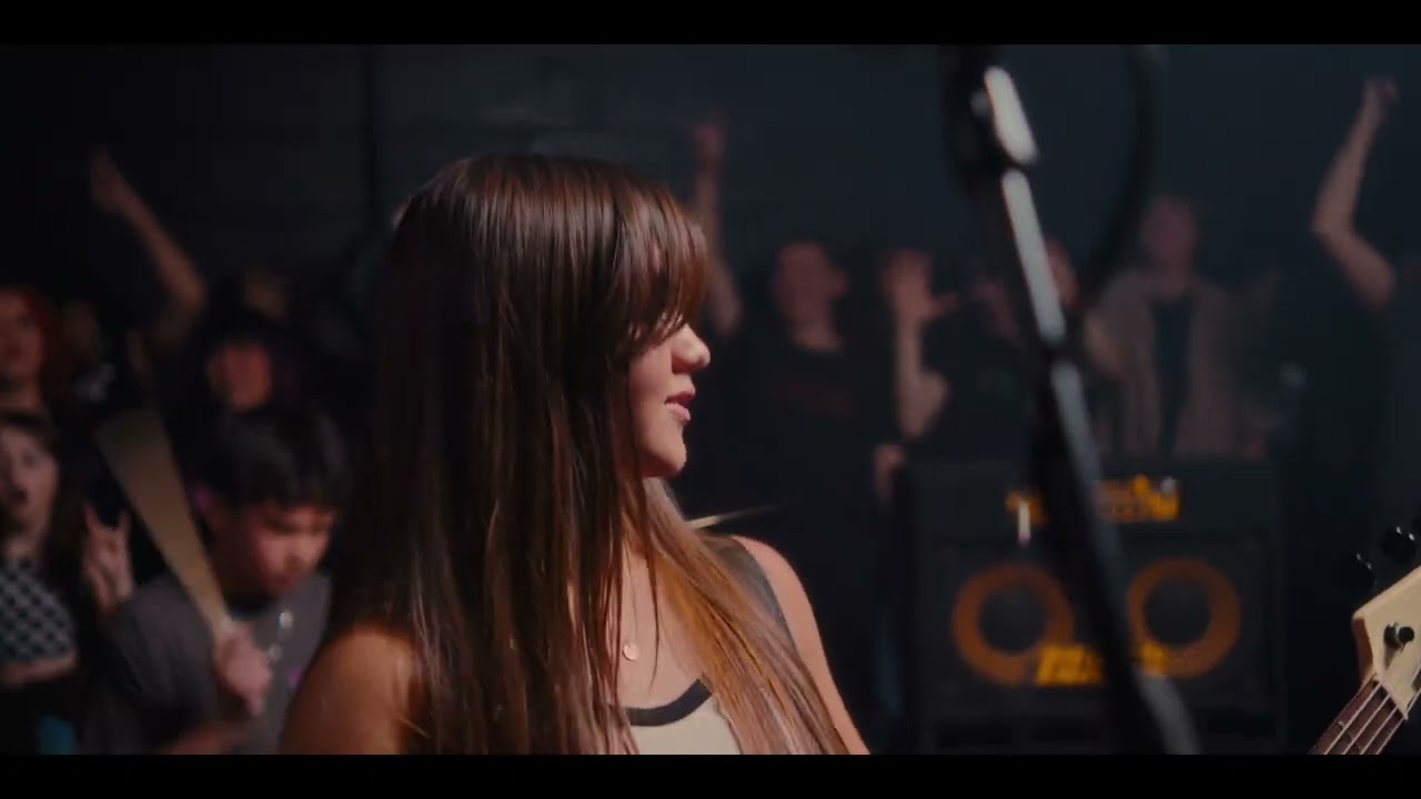 The Dollheads - Teenage Runaway (Official Video) - YouTube