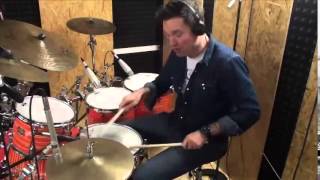 Yamaha Drums present:  Dirk Erchinger playing Shuffle beat