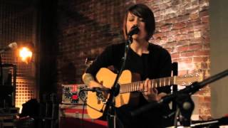 Tegan and Sara - I Won&#39;t Be Left (Live) [Get Along DVD]