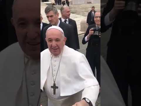 Hincha canalla le pidió ayuda al Papa: “¿Le toca a Rosario Central este año?”