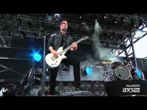 Papa Roach - Gravity (Rock On The Range Festival 2015)
