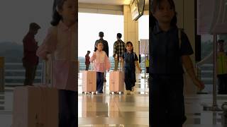 Download lagu UYUN AND TETEH WORKOUT BEFORE LEAVING THE PLANE😂 mp3