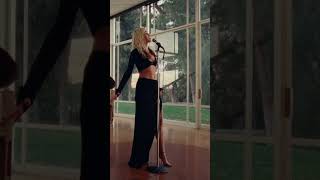 Miley Cyrus - Wonder Woman (live feat. Rufus Wainwright)