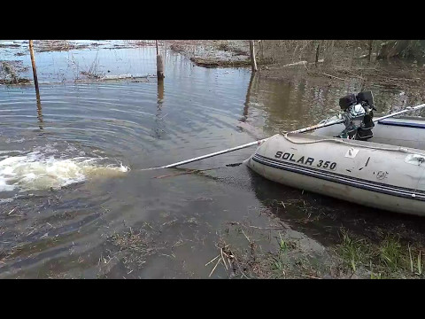 чистим огород мотором болотоход длинный хвост