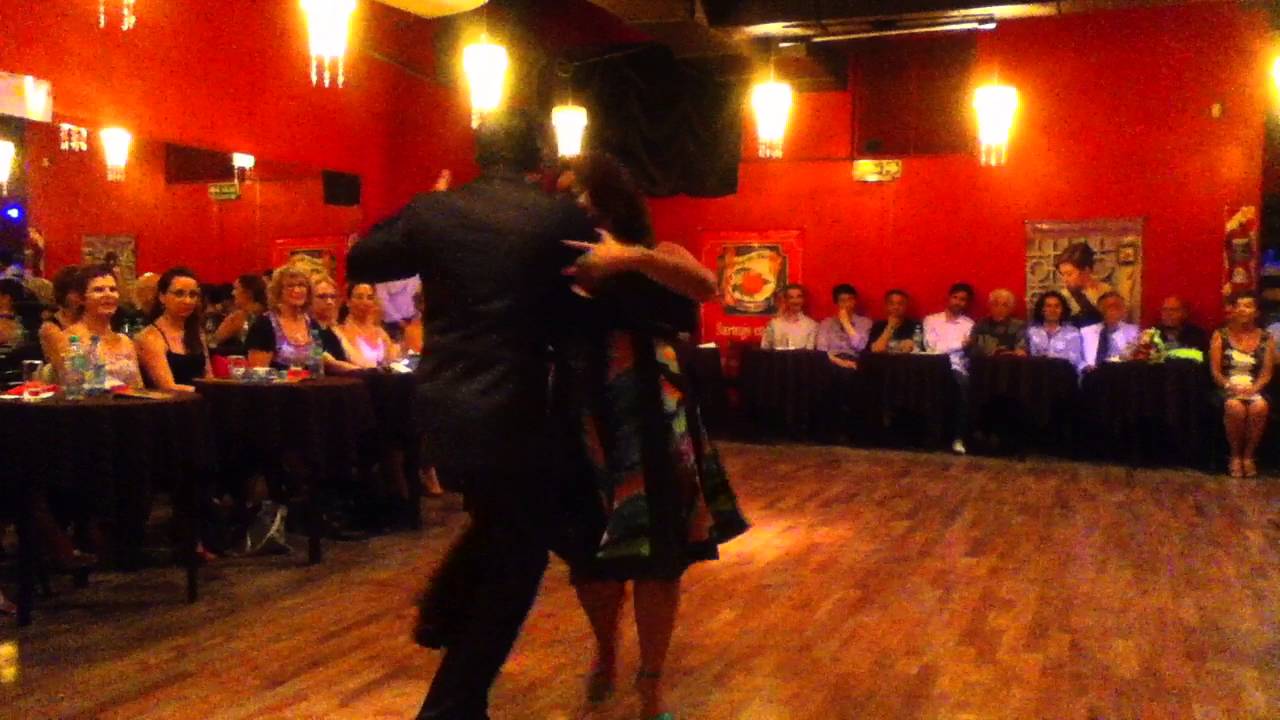 Bailaron Graciela Gonzalez & Leonardo Sardella, en la Milonga de los domingos. Part.3 - 03/01/16