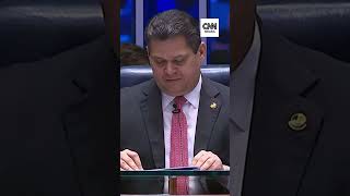 Vídeo: Legislativo escolheu caminho certo e não o fácil, diz Alcolumbre sobre 6x1
