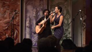 Ria Hall and Puawai Cairns perform at Te Papa