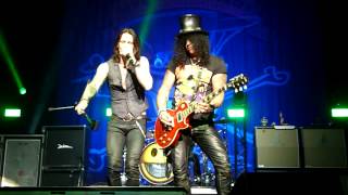 HD GHOST Slash and Myles Kennedy and the conspirators zenith paris 13/11/2014