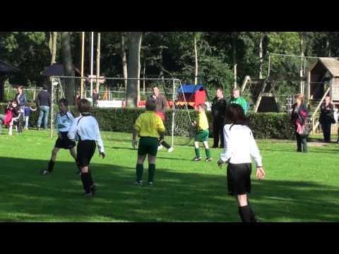 Woudrichem E2-Sleeuwijk E3 1e helft