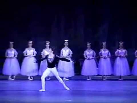 Jeremy Nasmith dances Albrecht's variation in Giselle - Aira Ballet 2006