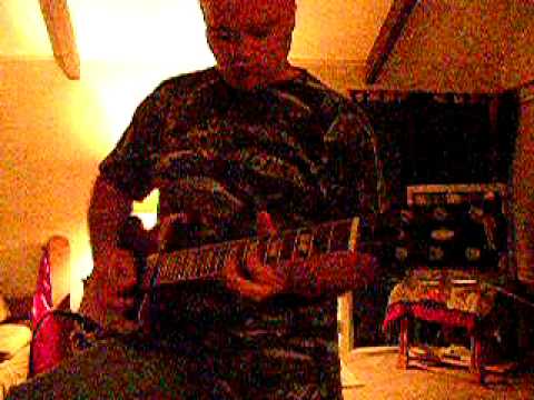 Improvising On My Gibson SG (KWpower29)