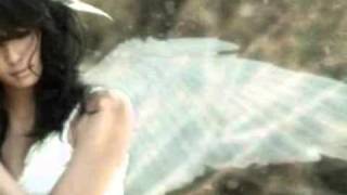 Broken Iris - Beautiful girl