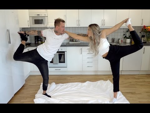 download lagu mp3 mp4 Epic Yoga, download lagu Epic Yoga gratis, unduh video klip Epic Yoga