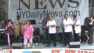 Zon Del Barrio with Bernie Willams at the 2009 National PR Day Parade