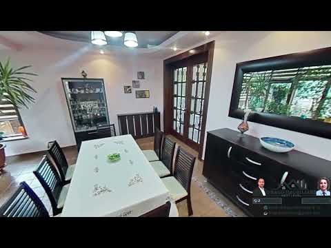 Vila Exclusivista Si Teren In Zona Centrala