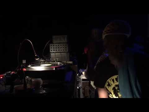 Entebbe Soundsystem (uk) - Rasta we Rasta (Danny red dubplate ) @ cactus (B) 121019