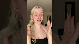 Download lagu I used to have gap teeth and only wore a bra🥰 I never had plastic surgery mp3