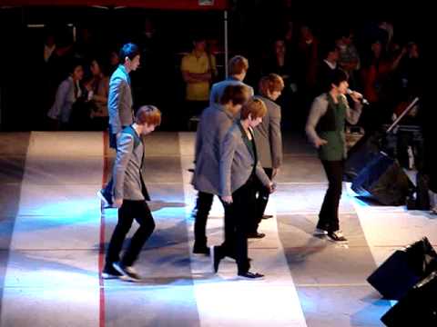 [FANCAM] 2011.05.19 Hongik Uni Festival: U-Kiss - 0330
