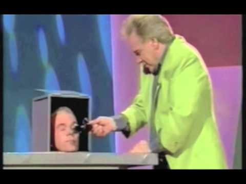 Wayne Dobson & Freddie Starr - www.dtrik.com