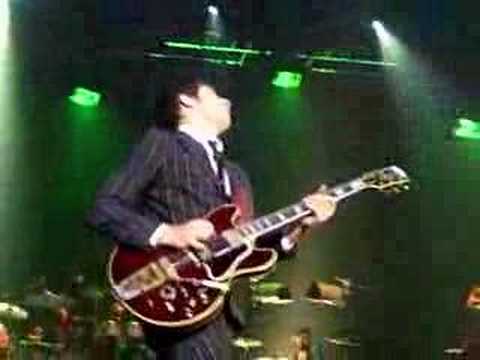 Pretty Green-Mark Ronson live in Manchester