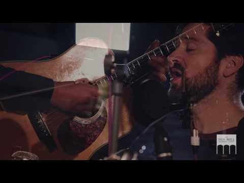 Kris Drever & Ian Carr - 'Going To The North' // Live In Session at The Silk Mill