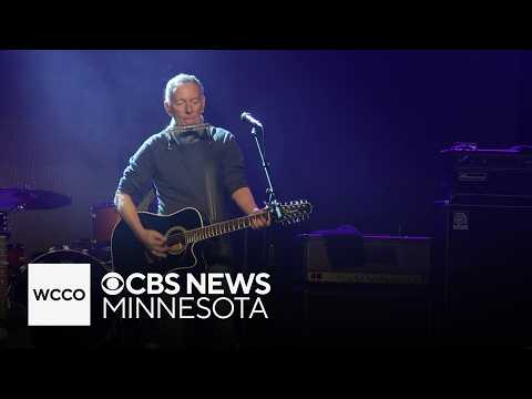 Bruce Springsteen surprises concertgoers at First Avenue in Minneapolis