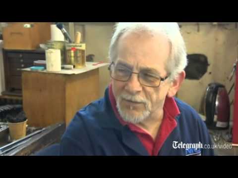 Nigel Farage's awkward meeting with immigrant worker